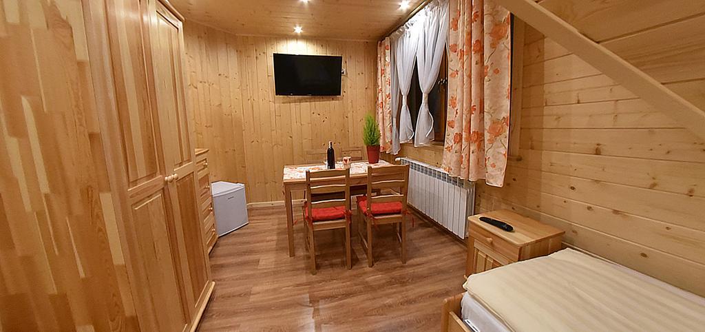 Apartamenty U Piekorza Шафляри Стая снимка